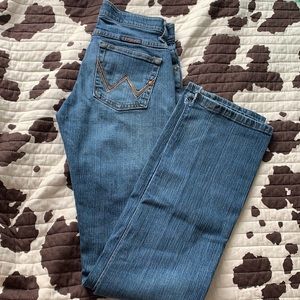 Wrangler Q-baby size 0x34